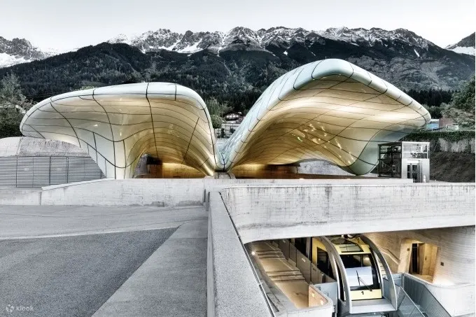 因斯布鲁克 Nordkettenbahnen Betriebs GmbH (Nordkette) 站
