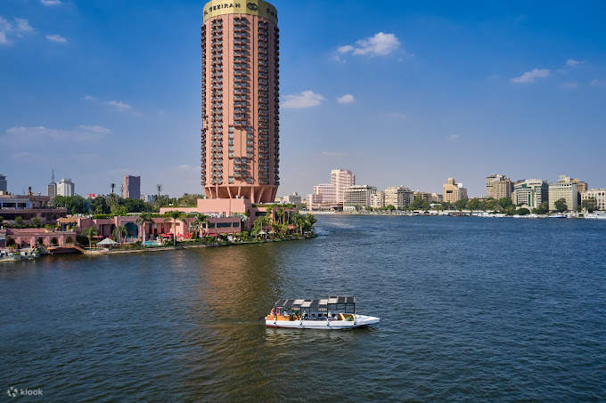 카이로 나일강 2시간 프라이빗 크루즈 & 고급 식사