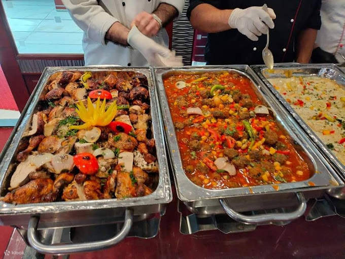 픽업 서비스가 포함된 나일 크리스탈 5성급 디너 크루즈