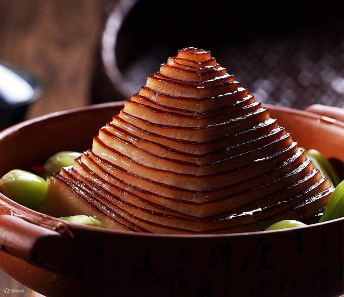 ร้าน W1 Restaurant ในย่านจิมซาจุ่ย