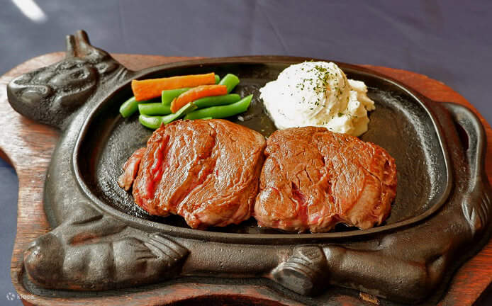 Steak House 88 - Restoran Steak Perwakilan Okinawa di Okinawa, Banyak cabang (dengan reservasi)