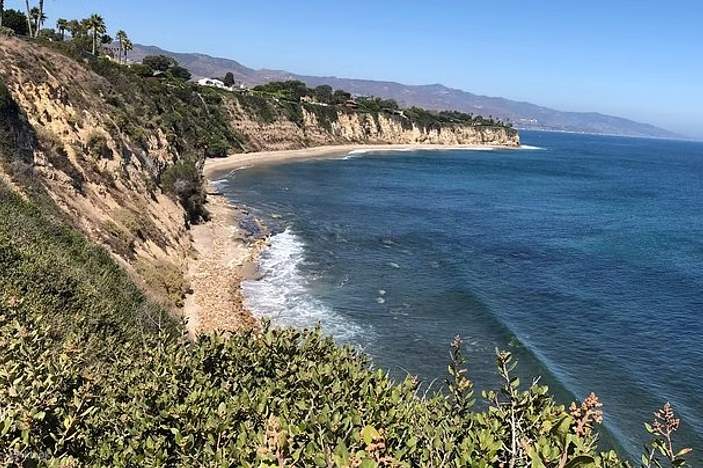 MALIBU Los Angeles California マリブロサンゼルスカリフォルニアビーチサーフトラベル パーカー マリブ カリフォルニア ユース プルオーバー パーカー、カリフォルニア バケーション ギフト パーカー、カリフォルニア キッズ ビーチ  パーカー、カリフォルニア 子供用 パーカー ギフト