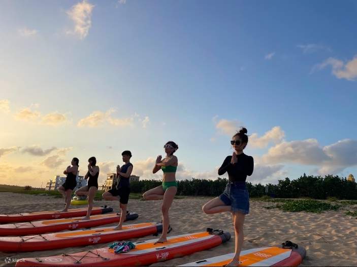 澎湖山水沙滩｜鱼加猫｜沙滩瑜伽派对