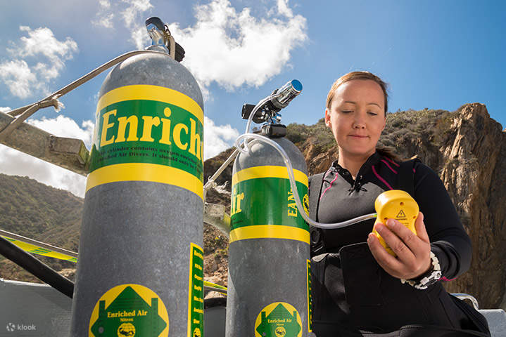 Thợ lặn khí giàu PADI (Không lặn)