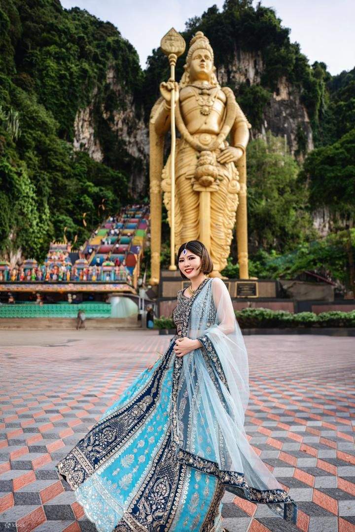 バトゥ洞窟で伝統衣装体験