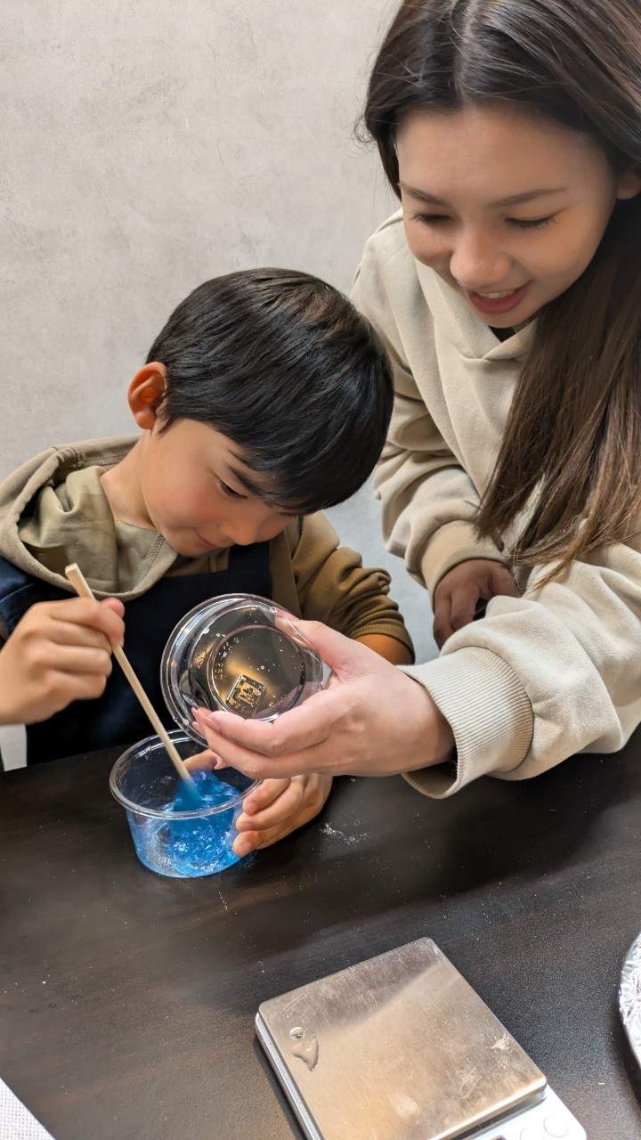 Café zur Herstellung von Lebensmittelnachbildungen in Asakusa, Tokio