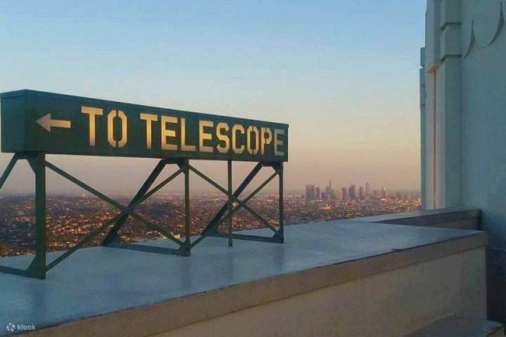 Telescope sign