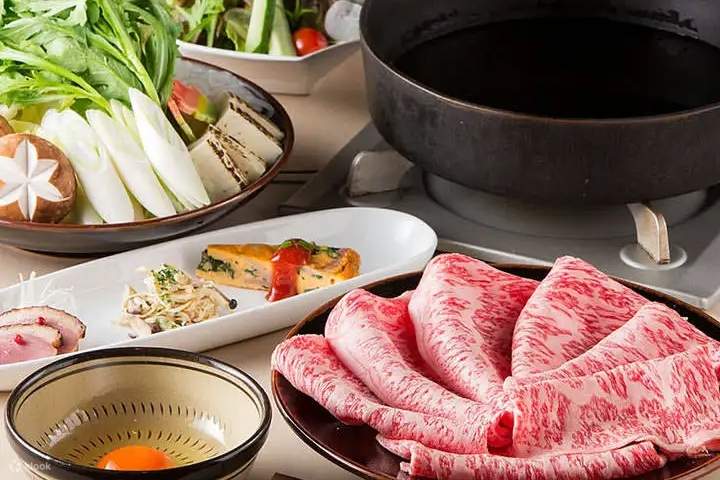 Kuroya Sukiyaki - Fukuoka Nishi-Nakasu Branch
