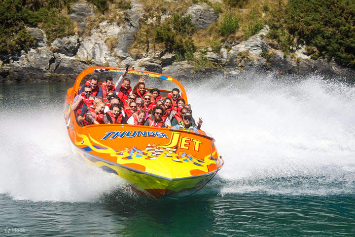 Экстремальное приключение Queenstown Thunder Jet от Watersport