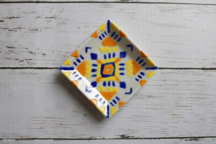 Pengalaman & Galeri Tembikar ISHIKAWA Kutani Mangetsu