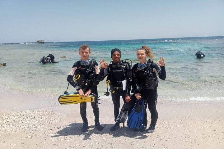 open-water-padi-happy-friends