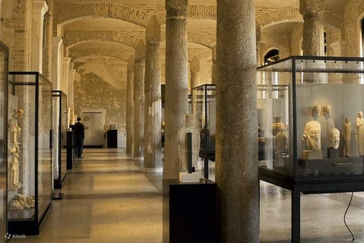 ภายใน Neues Museum