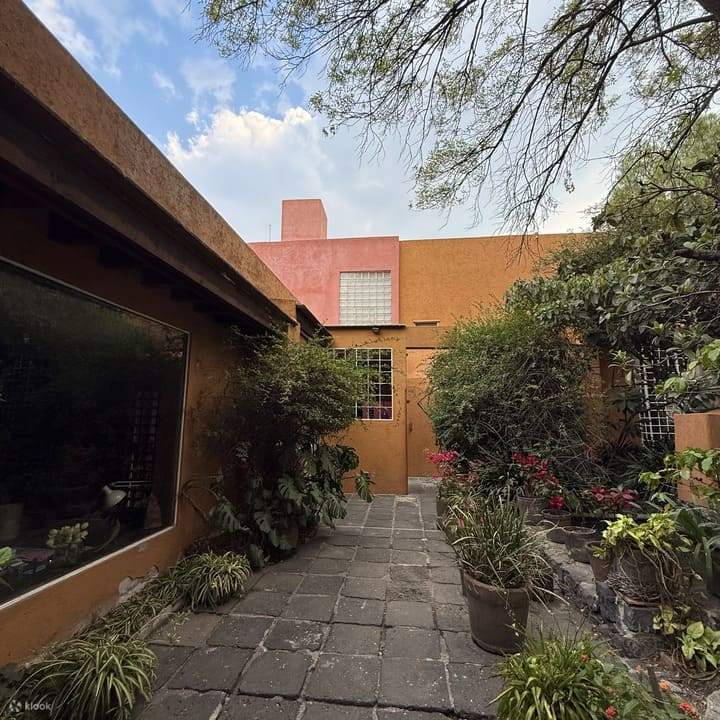 メキシコシティ ルイス・バラガン建築ツアー：カーサ