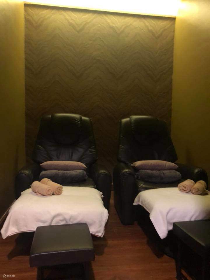 สัมผัสประสบการณ์ที่ Lek Massage and Spa ณ สถานีรถไฟฟ้าบีทีเอส อะโสะ ใน กรุงเทพฯ