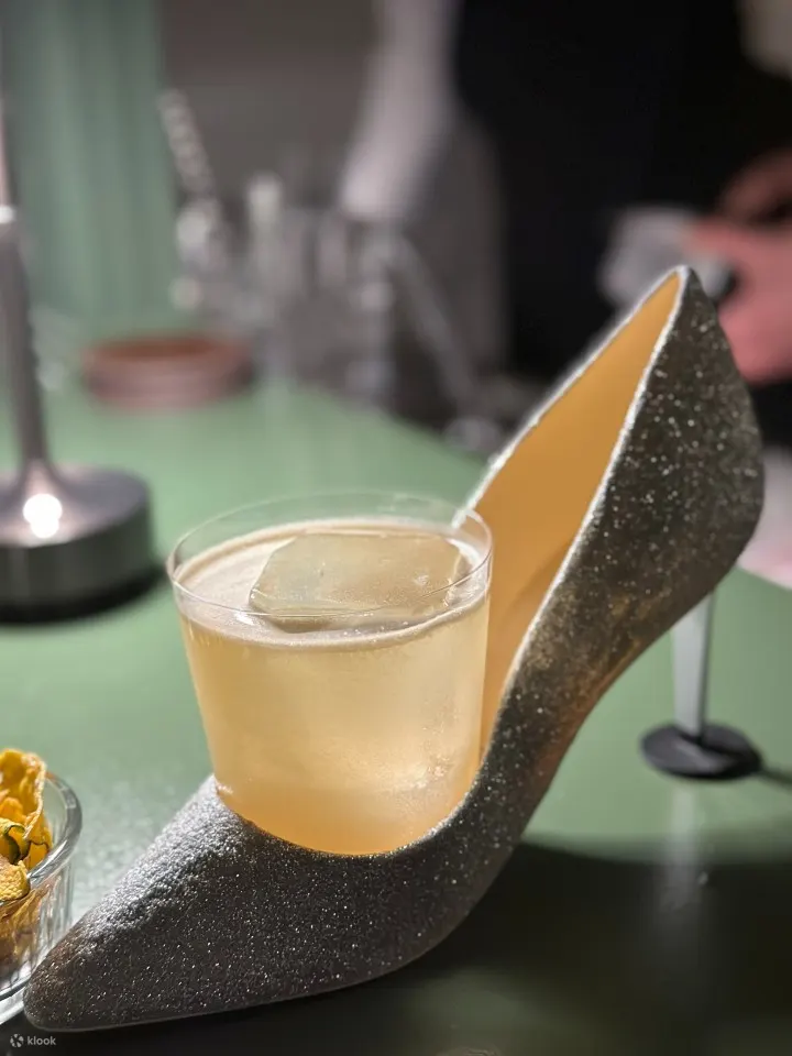 圣水地下酒吧鸡尾酒吧