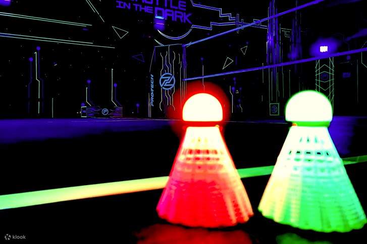 Những quả cầu đầy màu sắc