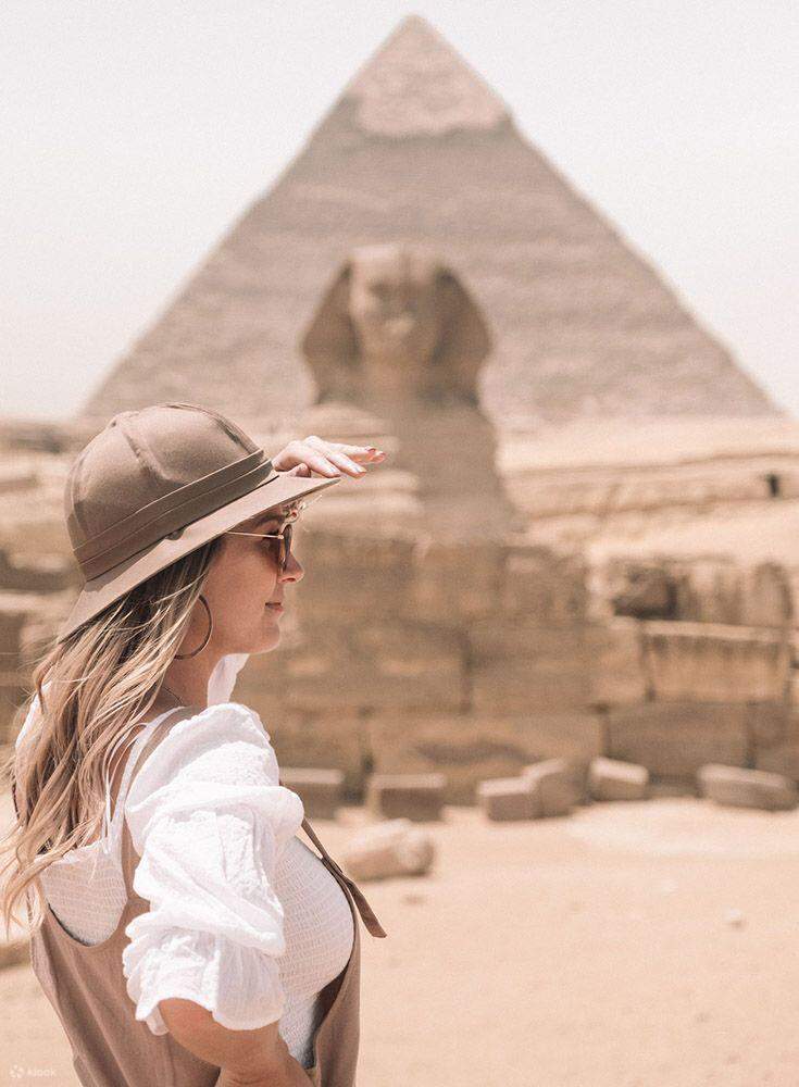 Päiväretki Gizan pyramideille, Memphisiin, Dahshuriin ja Saqqaraan lounaan kera