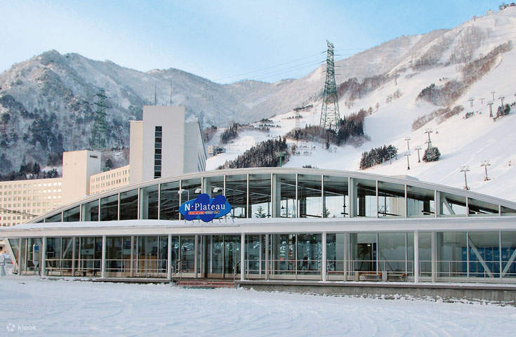 東京発 苗場スキー場 日帰りツアー Klook 東京発 苗場スキー場 日帰りツアー Klook