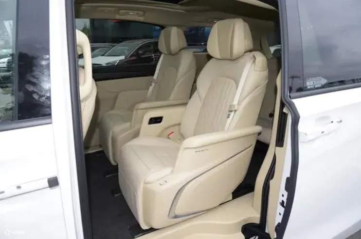 Mobil bisnis 7 kursi nyaman: Buick GL8 atau setara