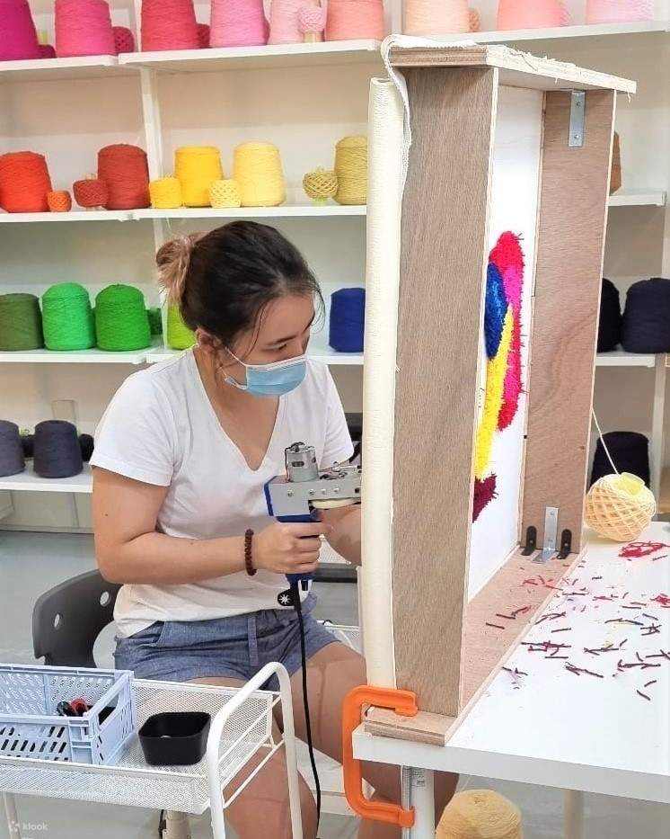 カットループ スタジオ シンガポール