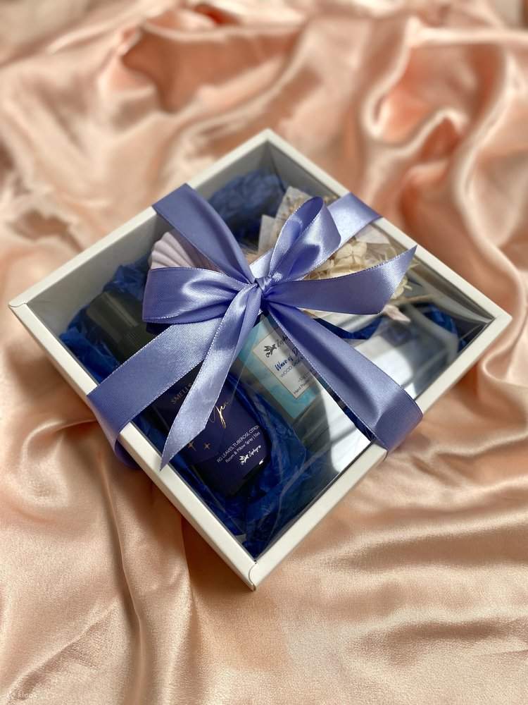 [Valentine Untuk Wanita] Cinta Sedalam Lautan