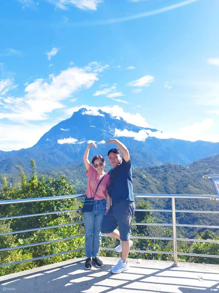 Kinabalu Park & Poring Hot Spring Tagestour in Sabah