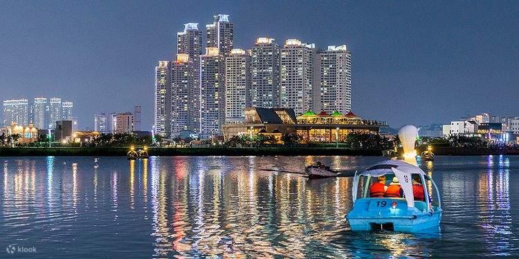 大邱・乗り降り自由オープントップバスツアー