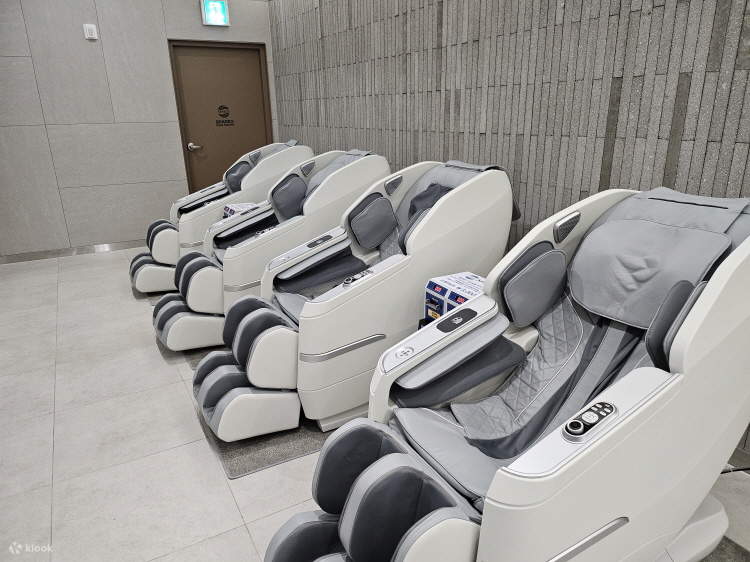 在SPAREX Jjimjilbang，我們為您提供各種各樣的項目。