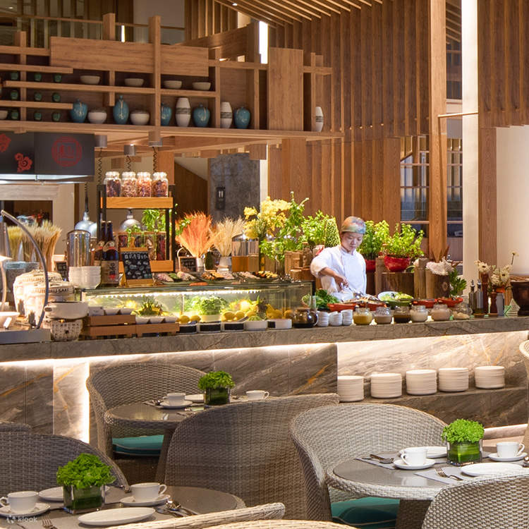 [Buffet Discount] Angsana Zhuhai Phoenix Bay Hotel - Buffet - Klook ...
