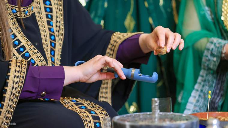 VIP Dining with a Local in Jeddah