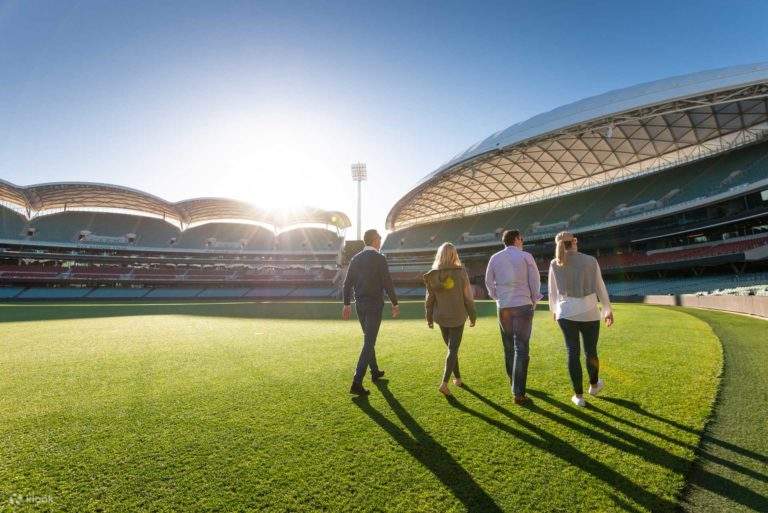 ทัวร์เข้าชมสนามกีฬาแอดิเลด โอวัล (Adelaide Oval Stadium)