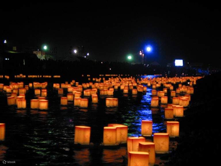 Kuzuryu Lantern Festival 1 Day Bus Tour from Nagoya - Klook