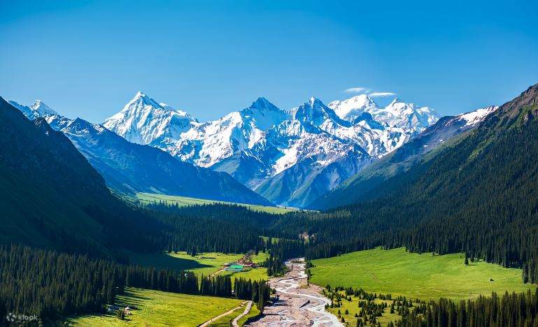 Xinjiang Yili Grand Loop 9 days and 8 nights natural wild luxury tour ...