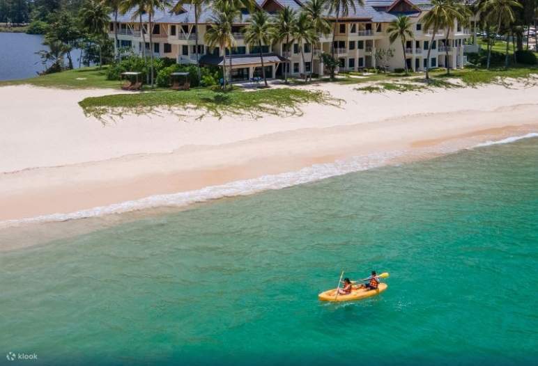 Phuket eFoil Experience