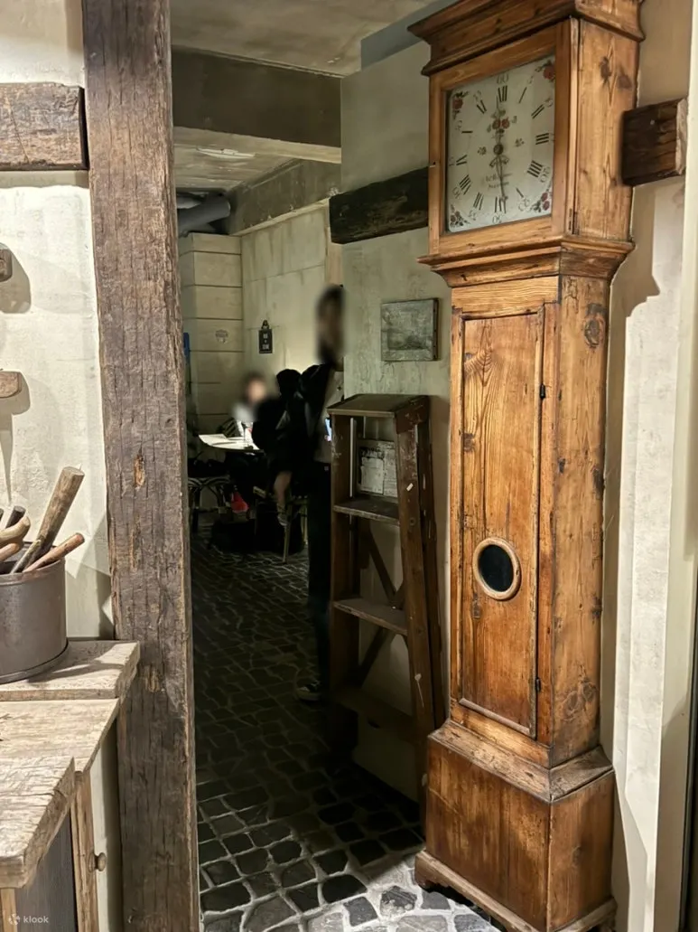 圣水地下酒吧鸡尾酒吧