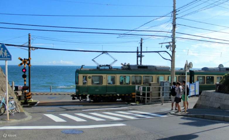从东京出发的 10 小时富士山、箱根、镰仓私人包车游