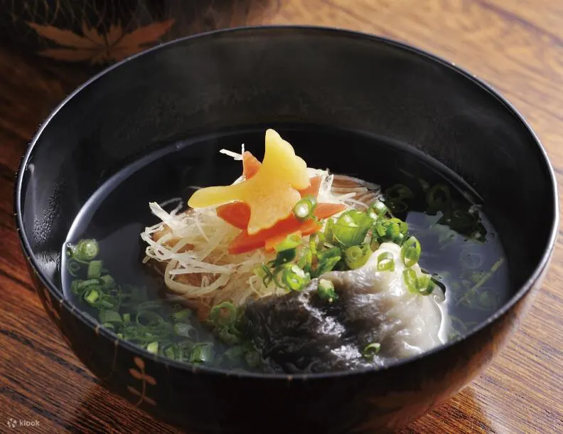 Kaiseki at Gion Suetomo in Higashiyama 