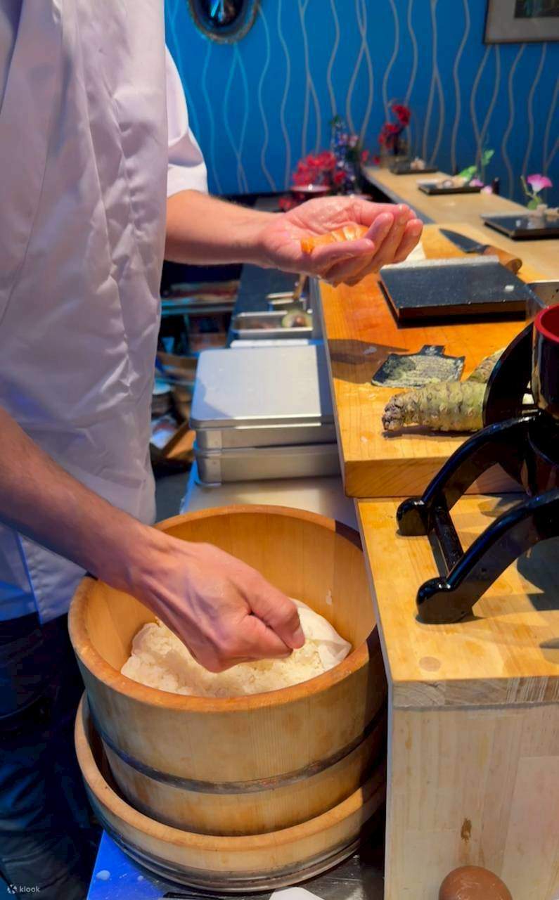 心斋桥：新日本寿司品尝+制作体验