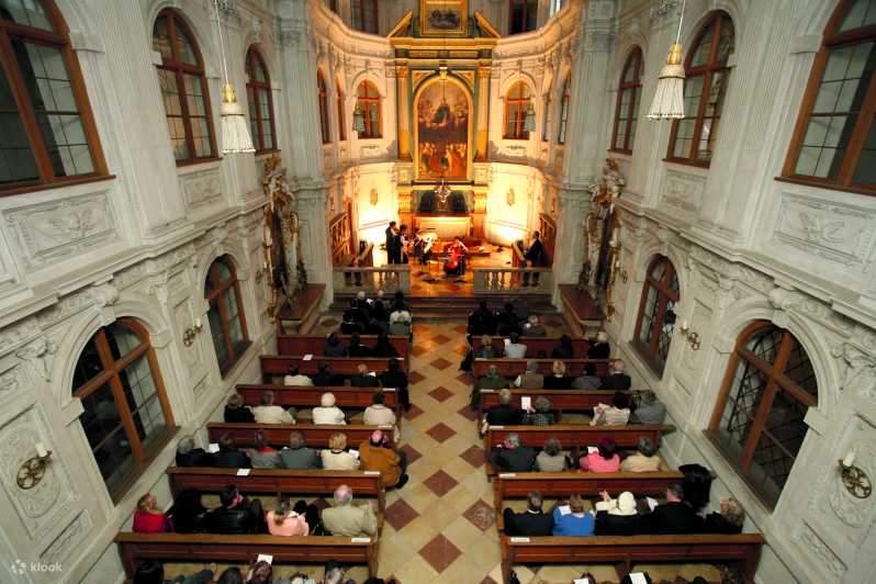 quang cảnh phòng hòa nhạc từ trên cao