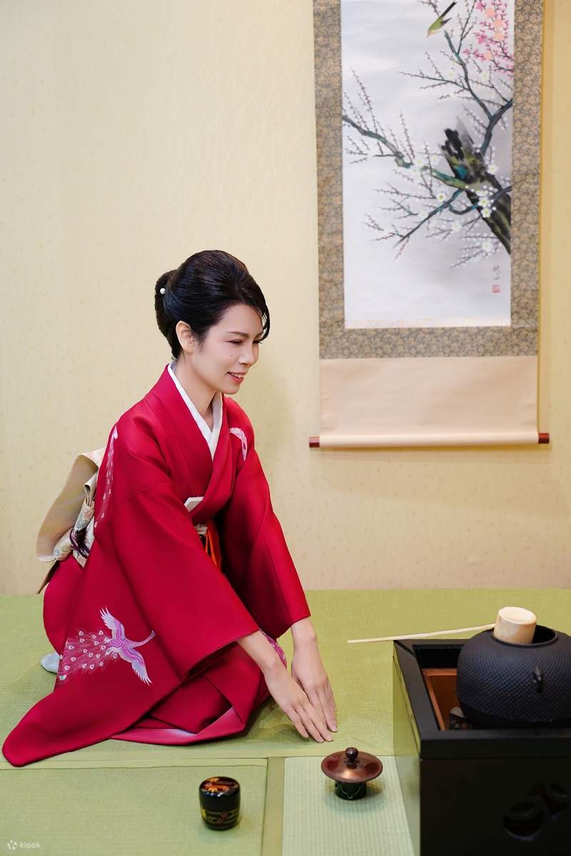 ประสบการณ์ใส่กิโมโนและพิธีชงชาที่อาซากุสะ โตเกียว