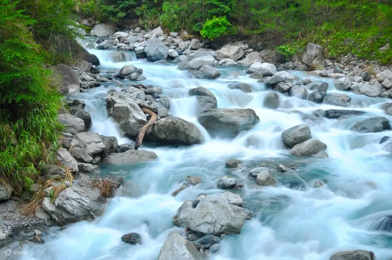 美丽的十文溪，溪水清澈潺流
