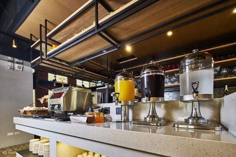 Junyi Hotel｜Prasmanan Teh Sore