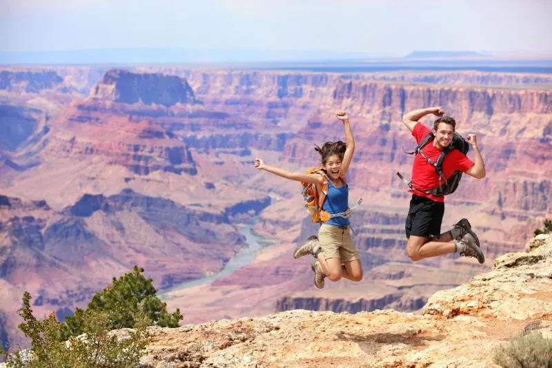 Khám phá 1 trong 7 kỳ quan thiên nhiên thế giới với tour xe buýt Grand Canyon tại công viên quốc gia South Rim