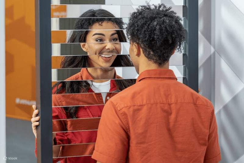 Museum of Illusions Orlando Millenial Mirrors