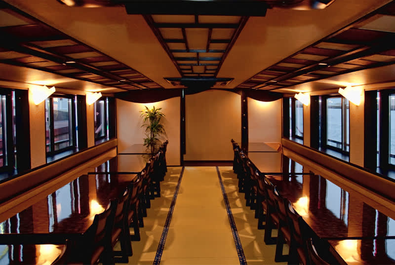 Ngày 27 tháng 7 Lễ hội pháo hoa sông Sumida trên du thuyền pháo hoa