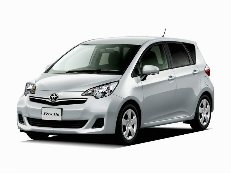 Osaka Car Rental for 24, 48, 72, or 96 Hours, Japan