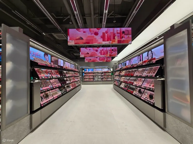 OLIVE YOUNG CENTRAL GANGNAM TOWN Personal Shopper Service