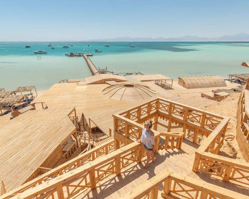 オレンジベイ・バナナボート・シュノーケルクルーズ 日帰りツアー（マカディ / 昼食付き）