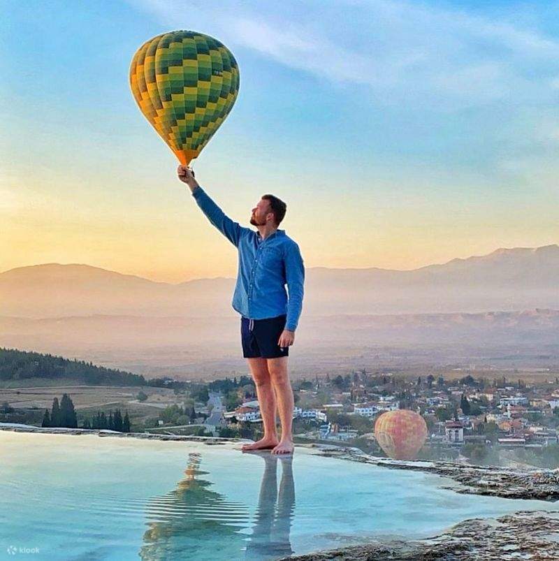 Pamukkale: Hot Air Balloon Flight with Hotel Pick Up