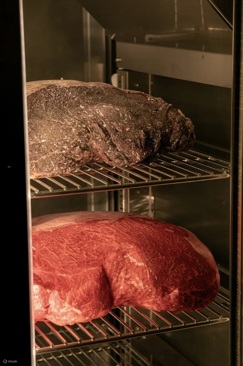 神戸牛ステーキ Vesta (Kobe Beef Steak Vesta) 和牛牛排 - 神户
